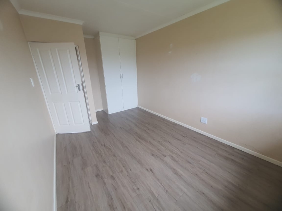 To Let 3 Bedroom Property for Rent in Cambridge West Eastern Cape